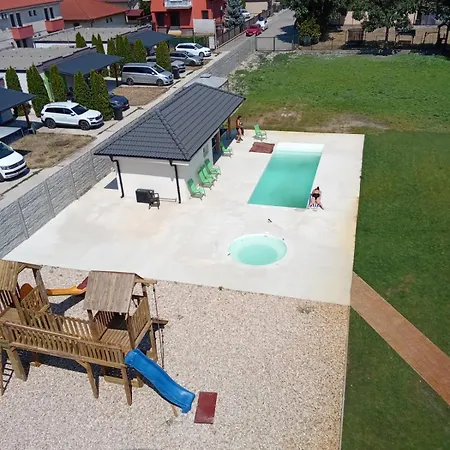Отель Hotel Velky Meder